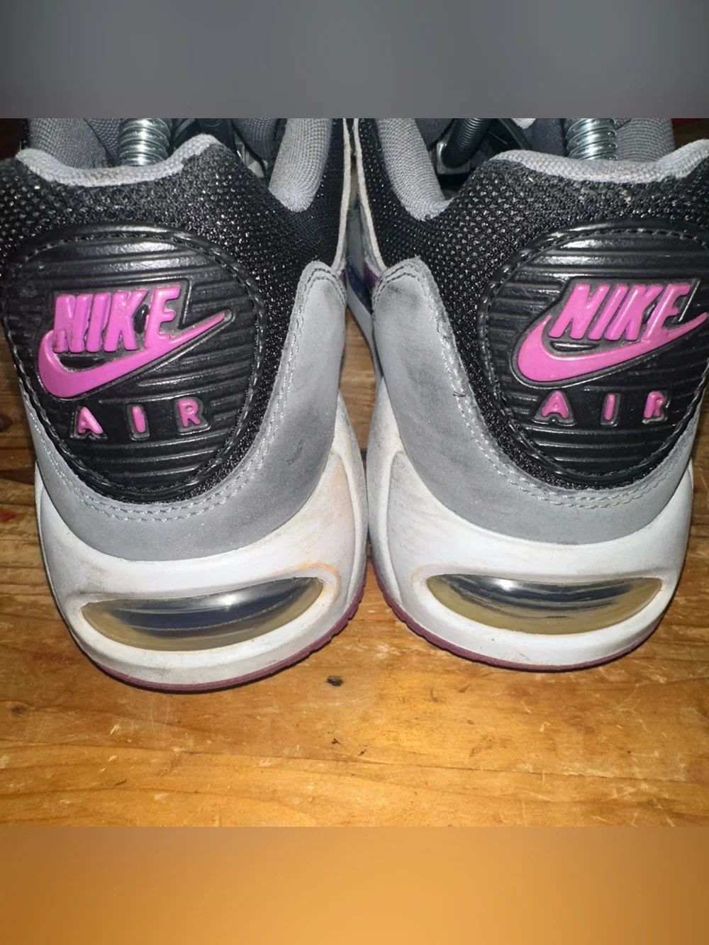 Nike Air Max Correlate Womens Size 9.5 White Gray Purple Shoes Sneakers